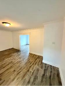 84A Hamiltion Ave - Spacious, 3 bedroom, Multi-Level Unit - Photo 3