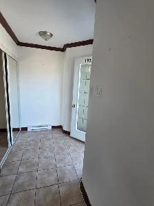 1939 des Prairies 5 1/2 disponible Immediatement - Photo 4