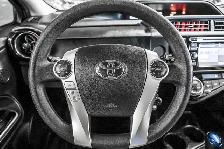 2016 Toyota Prius c Hatchback BASE | A/C | Bluetooth | Écran | U - Photo 19