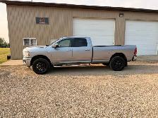 2021 RAM 3500 6.7L Long Box - Photo 6