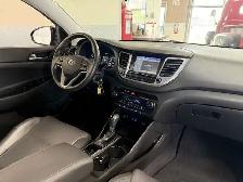 2018 Hyundai TUCSON SE / AWD / Low-Local Kms / 1 Owner / Loaded - Photo 8