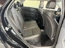 2018 Hyundai TUCSON SE / AWD / Low-Local Kms / 1 Owner / Loaded - Photo 9