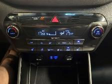 2018 Hyundai TUCSON SE / AWD / Low-Local Kms / 1 Owner / Loaded - Photo 18