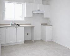 Nice 4 1/2 renovated, hot water included QUIET NEIGHBORHOOD - Photo 5