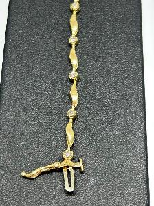 14K Solid Gold Wavy Diamond Station Bracelet - Photo 2