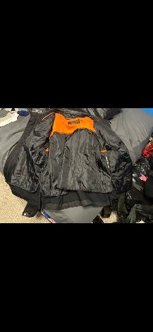 leather jacket - Photo 2