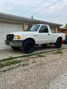 2005 Ford Ranger $2600