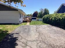 SPRING PARK RANCHER - Photo 4