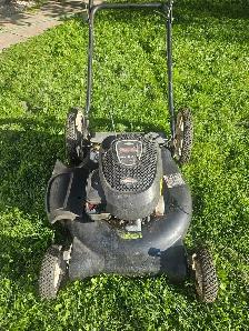 Poulan 21 ' lawn mower