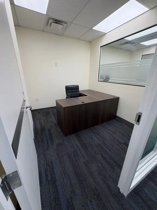 Professional Office Room for Rent - In a Real Estate Brokerage