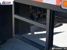 2005 GMC TOPKICK C5500 2005 GMC TopKick C5500 Regular Cab 4x4... - Photo 9