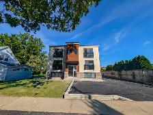 3865 Front St, Niagara Falls - Newley Renovated 2 Bedroom Unit - Photo 14