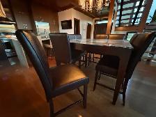 mobilier de cuisine table  et chaises en bois brune - Photo 5