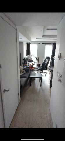 Studio à louer rue berri