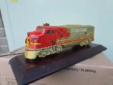 Vintage Lionel Train Santa Fe Locomotive F3  iesel Engine #2333 - Photo 5