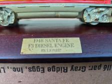 Vintage Lionel Train Santa Fe Locomotive F3  iesel Engine #2333 - Photo 7
