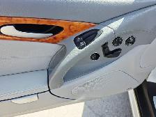 2004 Mercedes-Benz SL-Class SL500 Convertible - Photo 13