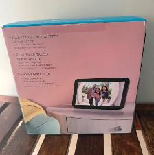 Amazon Echo Show 8 (2nd Gen.) Smart Display for Video Calling - Photo 2