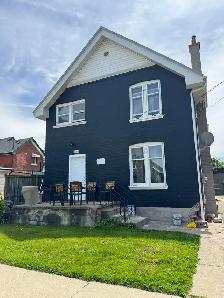 Private Room for Rent - Close to Downtown Brantford