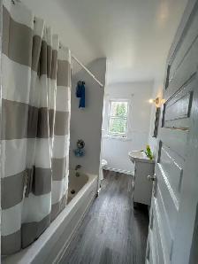 Private Room for Rent - Close to Downtown Brantford - Photo 6