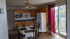Chambre à l'étage Style Loft près Aéroport Gatineau,tout inclus - Photo 6