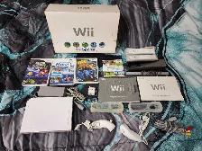 Nintendo Wii Console With Games & Accessories