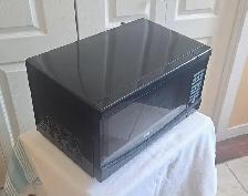 MICROWAVE - Photo 2