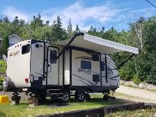 Couples Camper  2015 keystone Bullet 220rbi - Photo 2