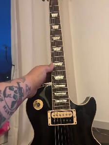 Gibson Les Paul Classic. 2022 NO TRADES - Photo 2