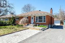A Single house near Algonquin College An Extra Large room $950/m