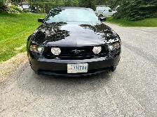 2012 Ford Mustang GT Convertible - Photo 3