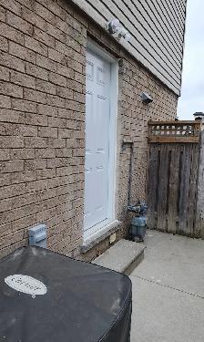 Basement Room for Rent – Bramalea | Available Imme - Photo 4