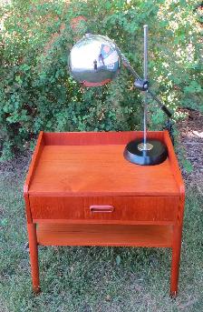 PAST and PRESENT ANTIQUES - MID CENTURY TEAK FURNITURE - LAMPS - Photo 5