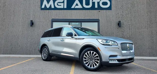 2023 Lincoln Aviator Reserve AWD - Luxury 6 Seater, Fully Loaded