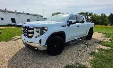2023 GMC Sierra 1500 SLT 4X4 5.3L /ACCIDENT FREE/FULLY EQUIPPED/ - Photo 2