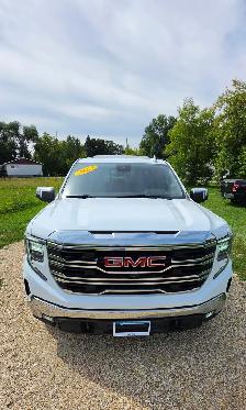 2023 GMC Sierra 1500 SLT 4X4 5.3L /ACCIDENT FREE/FULLY EQUIPPED/ - Photo 7