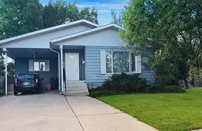 Very Spacious Lower Suite located in West Lethbridge