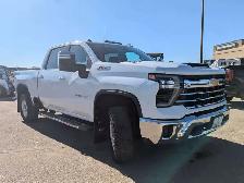 2024 Chevrolet Silverado 3500 LTZ 6.6L GAS/Touch Nav/Sunroof/Cam - Photo 8