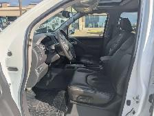 2019 Nissan Frontier PRO-4X 4.0L/Gas/Touch Nav/Sunroof/Camera - Photo 14