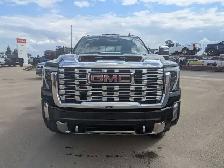 2025 GMC Sierra 3500HD Denali 6.6L/V8/Touchscreen Nav/Sunroof/Ca - Photo 5