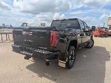 2025 GMC Sierra 3500HD Denali 6.6L/V8/Touchscreen Nav/Sunroof/Ca - Photo 8