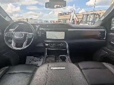 2025 GMC Sierra 3500HD Denali 6.6L/V8/Touchscreen Nav/Sunroof/Ca - Photo 12