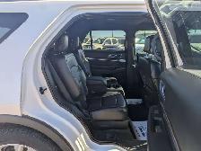 2017 Ford Explorer Limited 3.5L/Touch Nav/Backup Camera/Heated S - Photo 15