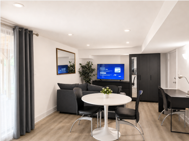 FURNISHED PRIVATE APARTMENT NORTH YORK