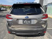 2019 Subaru Forester Limited - Photo 6