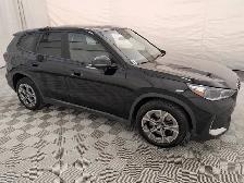 2025 BMW X1 - Photo 3
