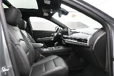 2024 Cadillac XT4 Premium Luxury HUD, Leather, Sunroof, Premium - Photo 32