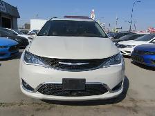 2017 Chrysler Pacifica 4dr Wgn Limited |Pano. Double Sunroof | L - Photo 10