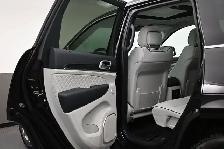2020 Jeep Grand Cherokee Summit Call 902-466-9550 Leather, Panor - Photo 23