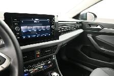 2025 Volkswagen Jetta Comfortline Call 902-466-9550 Apple CarPla - Photo 9